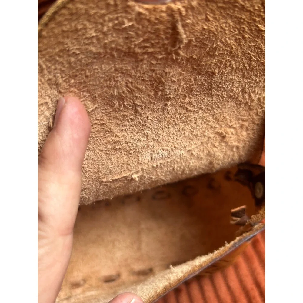 Crossbody Bag Women's Size Small Tan Good Hand-Tooled‎ Floral